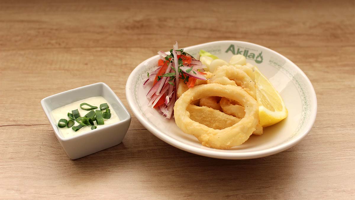 Chicharron de pescado de Aklla